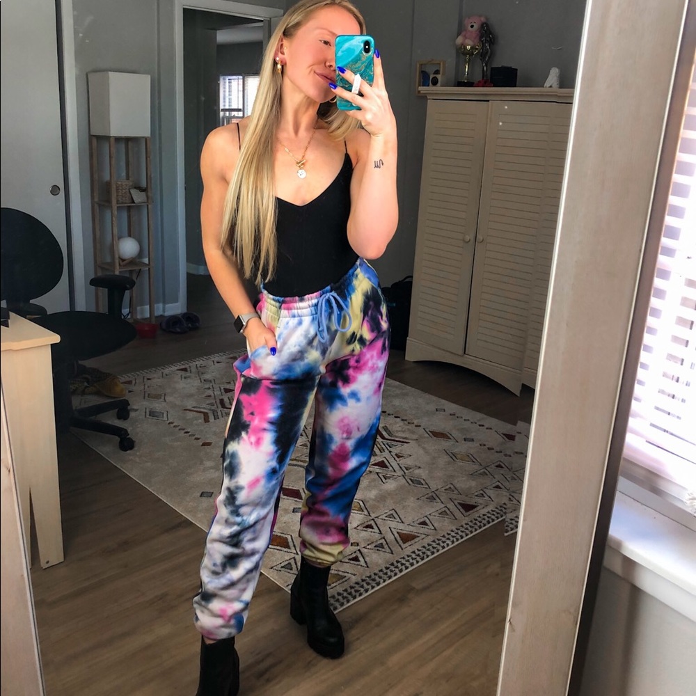 TRADE ONLY Balance Athletica Thunderstorm Pant - Picture 2 of 5